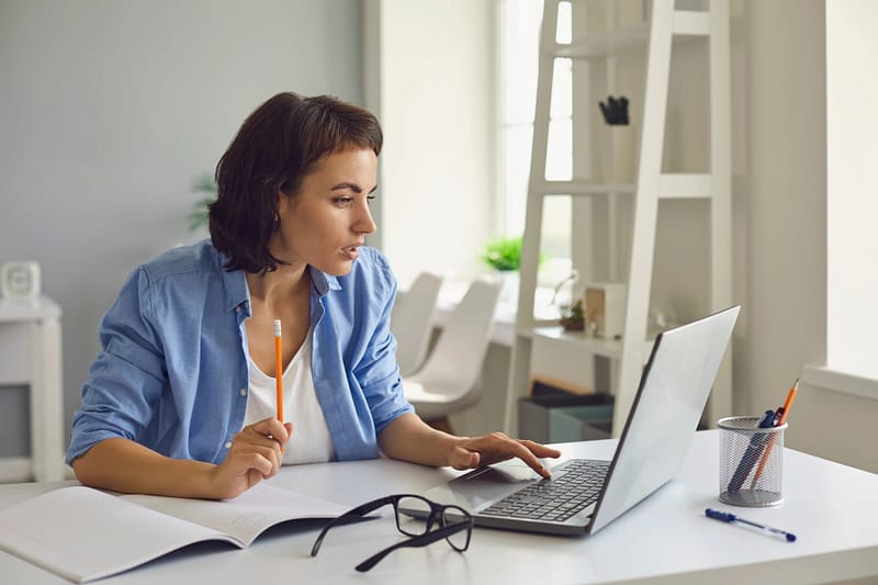How to Start a Virtual Assistant Business
